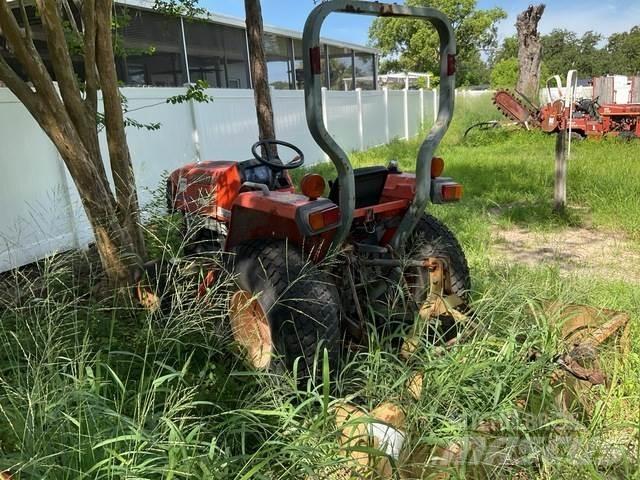 Kubota L2800 Tractores