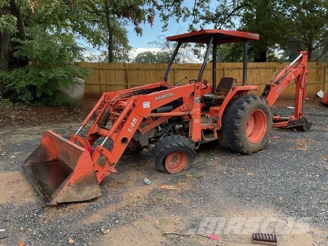 Kubota L48 Retrocargadoras