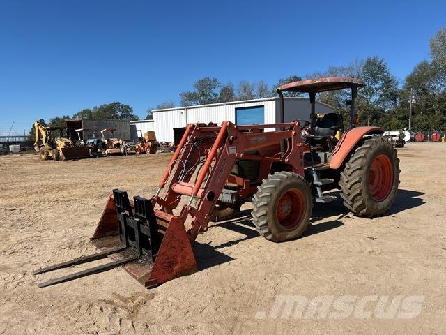 Kubota M105S Tractores