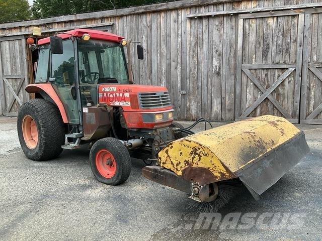Kubota M4900 Tractores