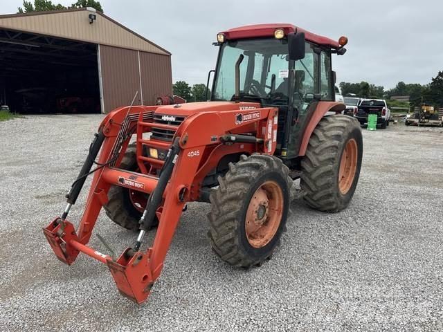 Kubota M9000 Tractores