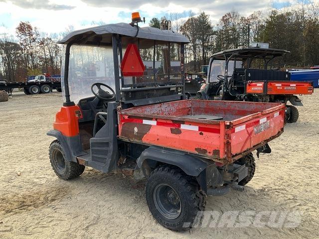 Kubota RTV-900 Maquinaria para servicios públicos
