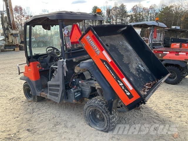 Kubota RTV900 Maquinaria para servicios públicos