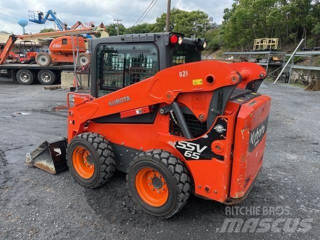 Kubota SSV65 Minicargadoras