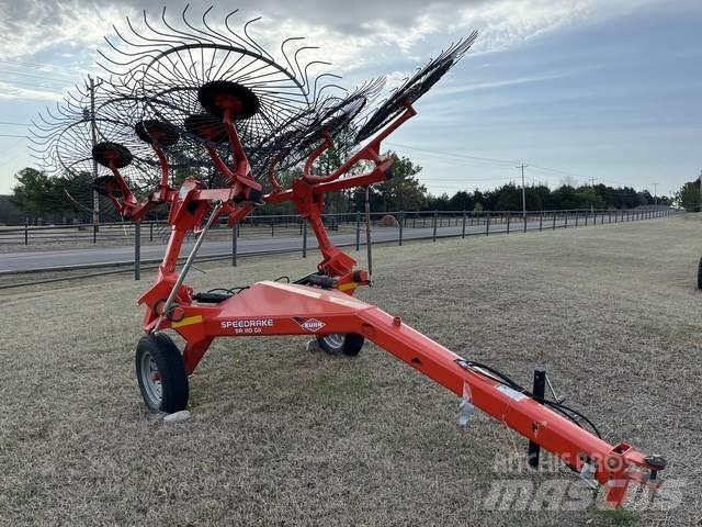 Kuhn SR110 GII Rastrillos y henificadores