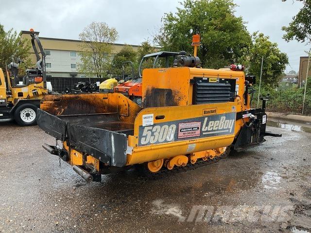 LeeBoy 5300 Asfaltadoras