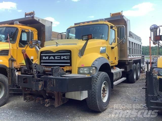 Mack 700 Láminas y cuñas quitanieves