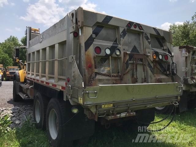 Mack 700 Láminas y cuñas quitanieves