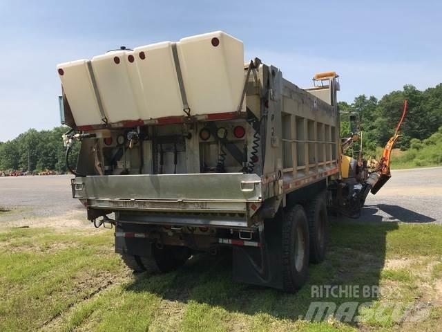 Mack 700 Láminas y cuñas quitanieves