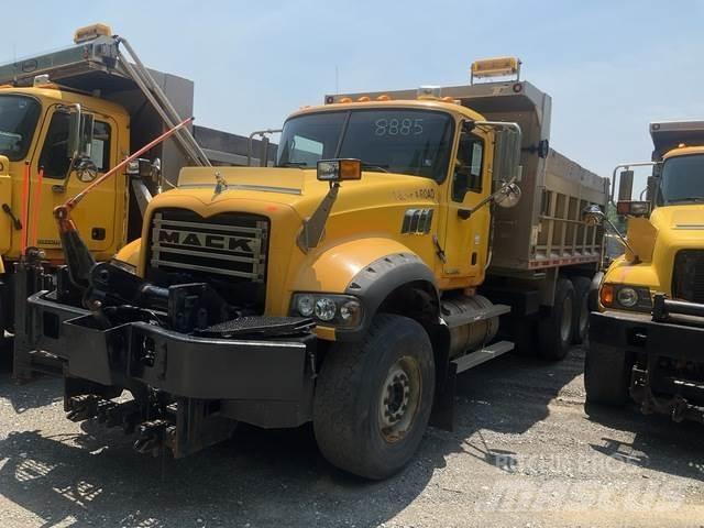 Mack 700 Láminas y cuñas quitanieves