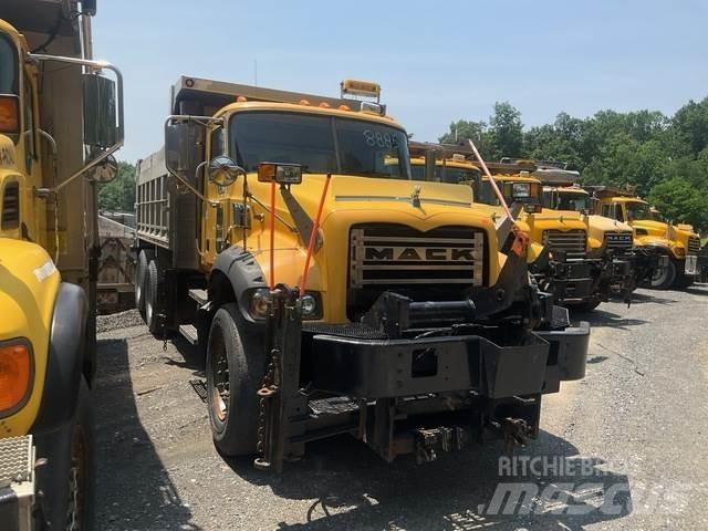 Mack 700 Láminas y cuñas quitanieves