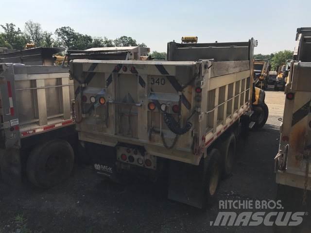 Mack 700 Láminas y cuñas quitanieves