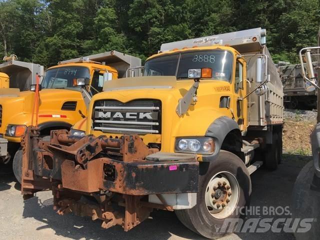 Mack 700 Láminas y cuñas quitanieves