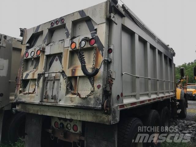 Mack 700 Láminas y cuñas quitanieves