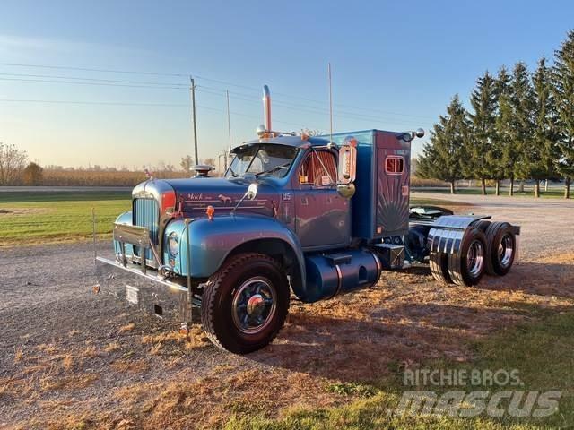 Mack B-61 Cabezas tractoras