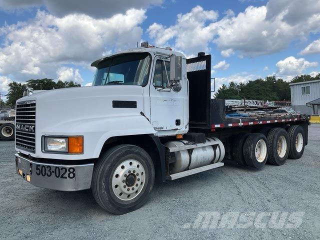 Mack CH 613 Camiones plataforma