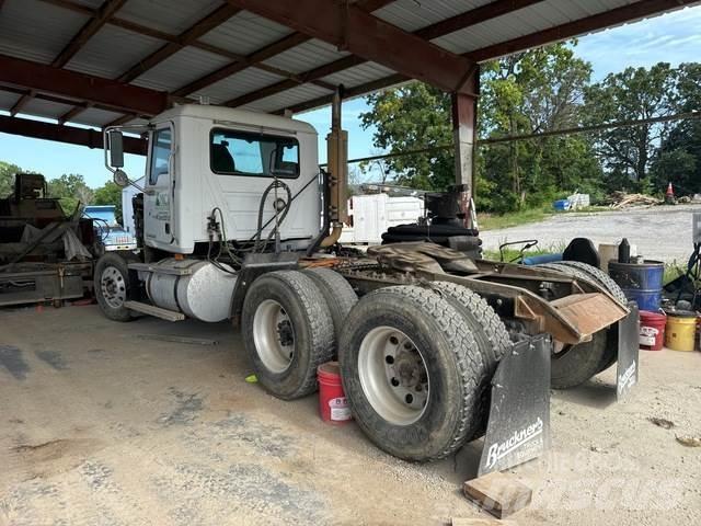 Mack CH613 Cabezas tractoras