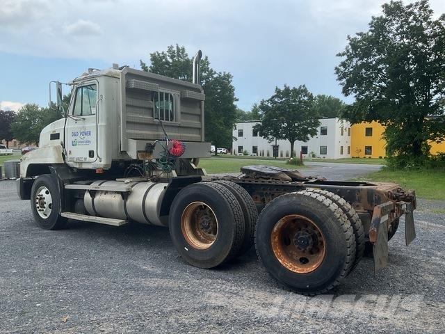 Mack CH613 Cabezas tractoras