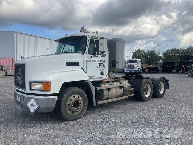 Mack CH613 Cabezas tractoras