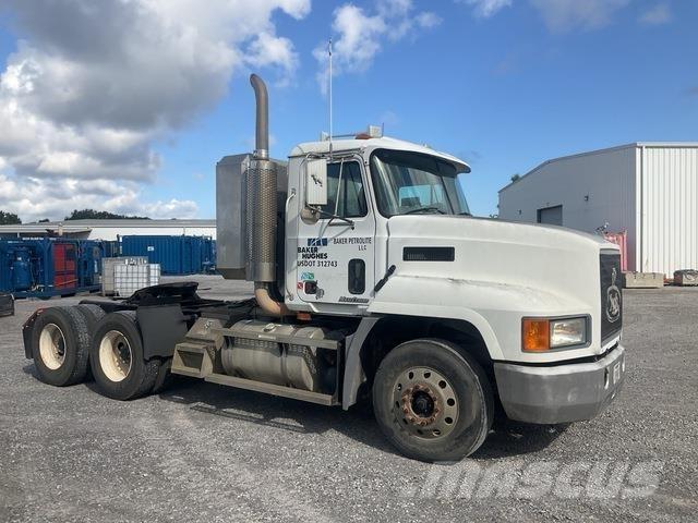 Mack CH613 Cabezas tractoras