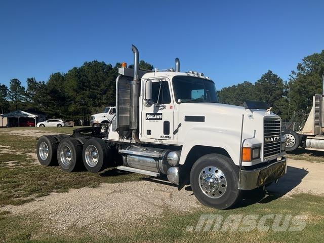 Mack CH613 Cabezas tractoras