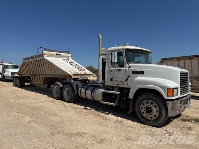Mack CHU600 Cabezas tractoras