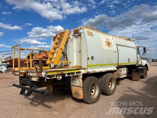 Mack CSMR Camiones cisterna