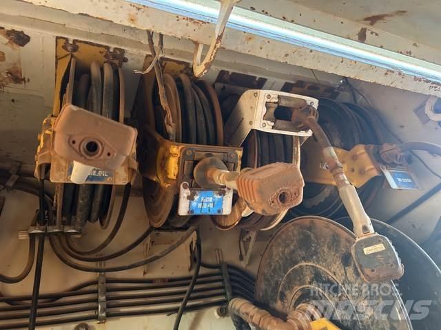 Mack CSMR Camiones cisterna