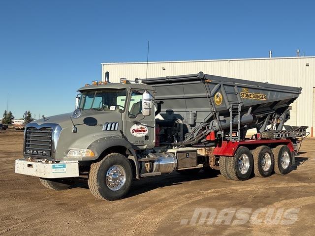 Mack CT713 Hormigoneras de piedras