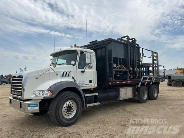 Mack CTR713B Construcción - Otros
