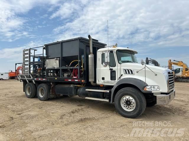 Mack CTR713B Construcción - Otros