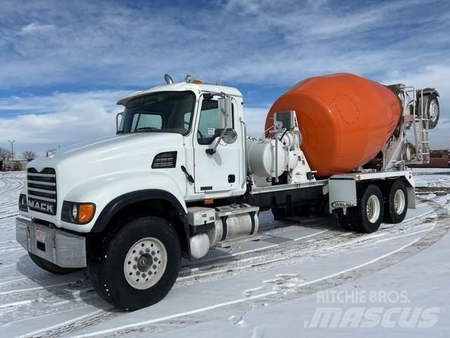 Mack CV513 Otros camiones