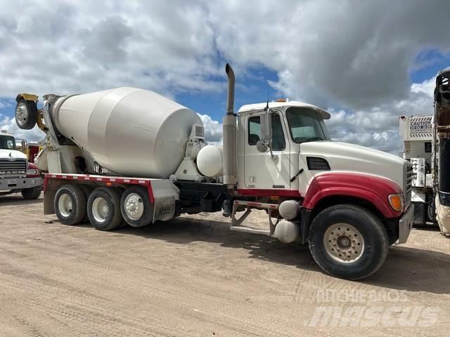 Mack CV513 Otros camiones