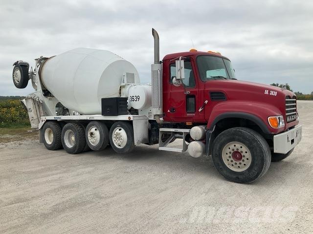 Mack CV513 Otros camiones
