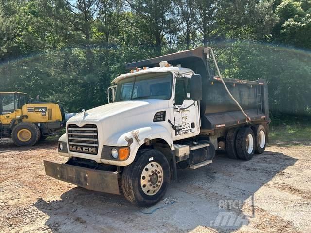 Mack CV700 Camiones bañeras basculantes o volquetes