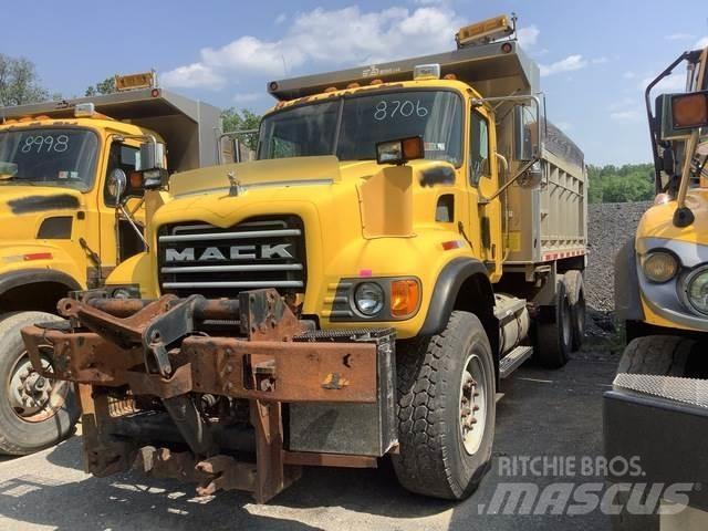 Mack CV700 Láminas y cuñas quitanieves