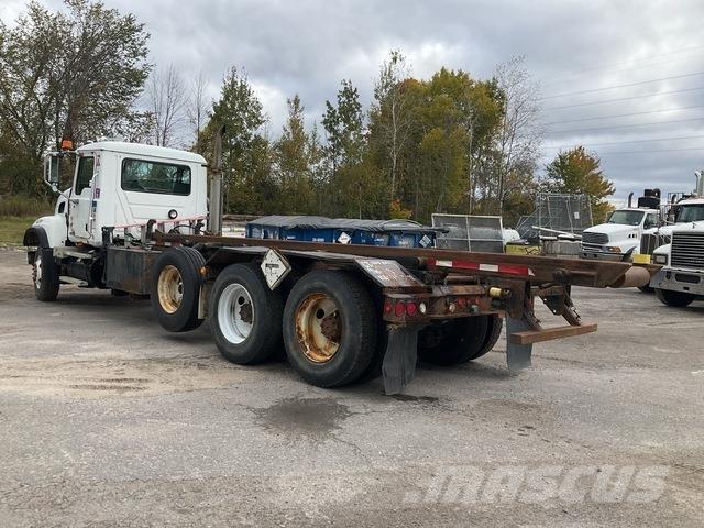 Mack CV713 Camiones portacubetas
