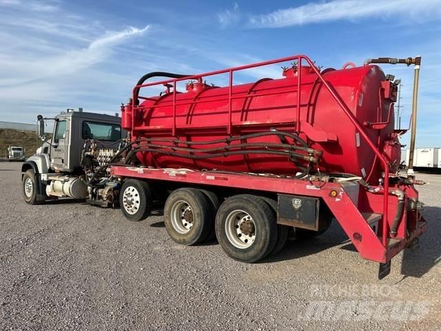 Mack CV713 Construcción - Otros