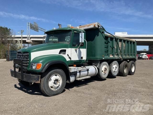 Mack CV713 Camiones bañeras basculantes o volquetes
