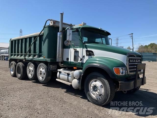 Mack CV713 Camiones bañeras basculantes o volquetes