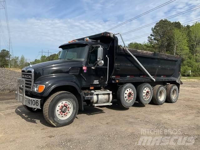 Mack CV713 Camiones bañeras basculantes o volquetes