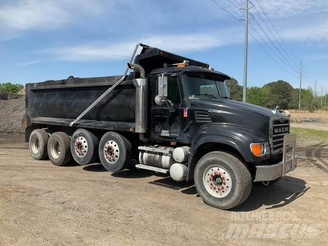 Mack CV713 Camiones bañeras basculantes o volquetes