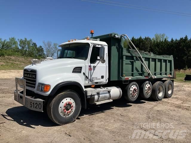 Mack CV713 Camiones bañeras basculantes o volquetes