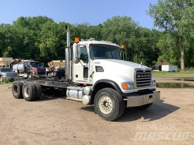 Mack CV713 Cabinas e interior
