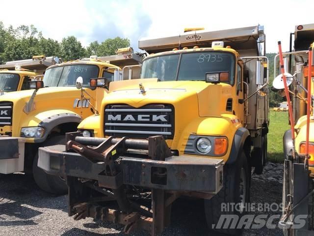 Mack CV713 Láminas y cuñas quitanieves