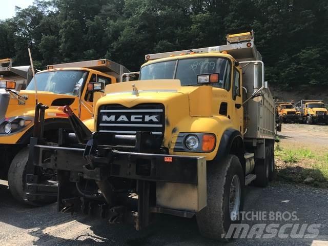 Mack CV713 Láminas y cuñas quitanieves