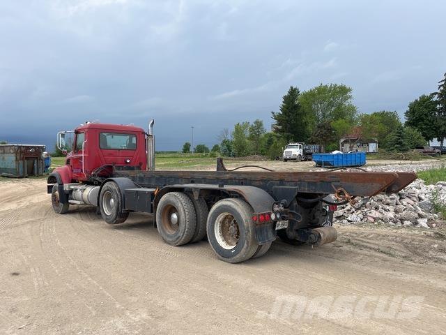 Mack CV713 Camiones portacubetas