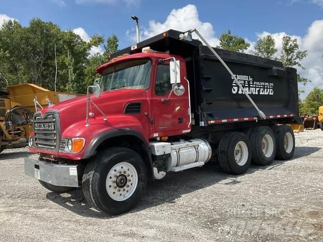 Mack CV713 Camiones bañeras basculantes o volquetes