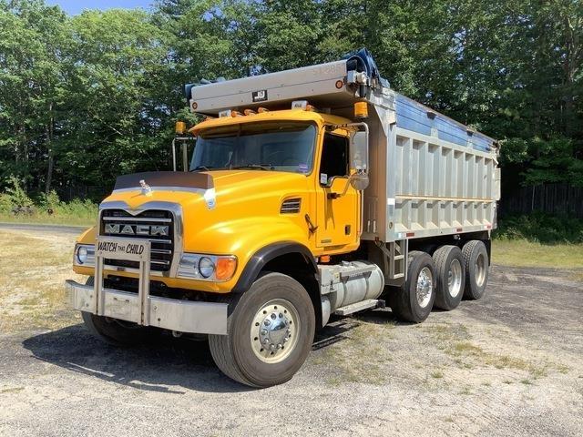 Mack CV713 Camiones bañeras basculantes o volquetes
