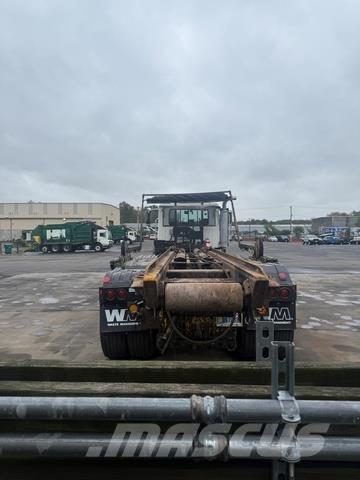Mack CV713 Camiones portacubetas